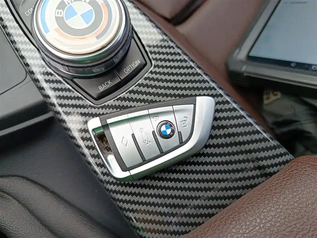 BMW 3 Series — фото 11