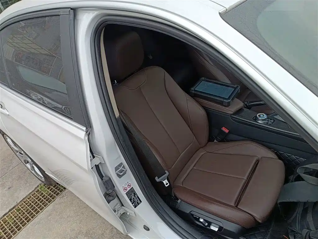 BMW 3 Series — фото 17