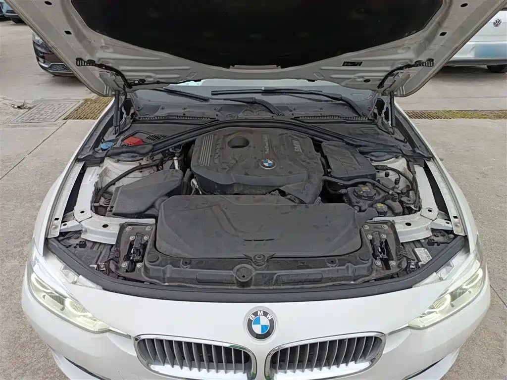 BMW 3 Series — фото 10
