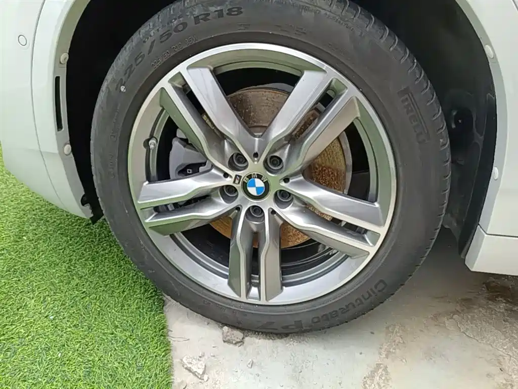 BMW X2 — фото 23