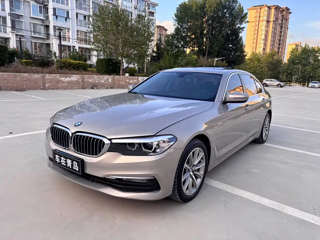 BMW 5 Series — фото 2