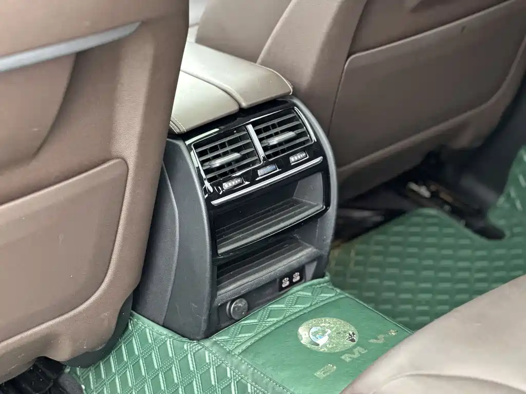 BMW 5 Series New Energy — фото 11