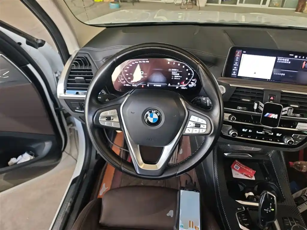 BMW X3 — фото 11