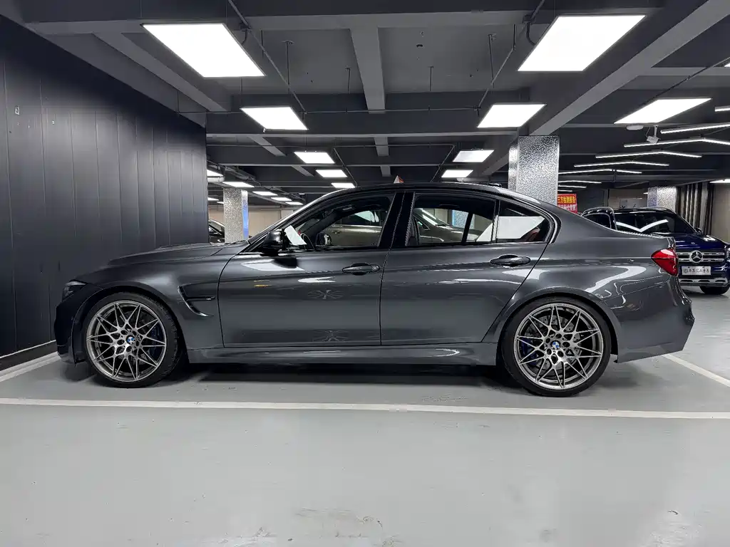 BMW M3 — фото 3