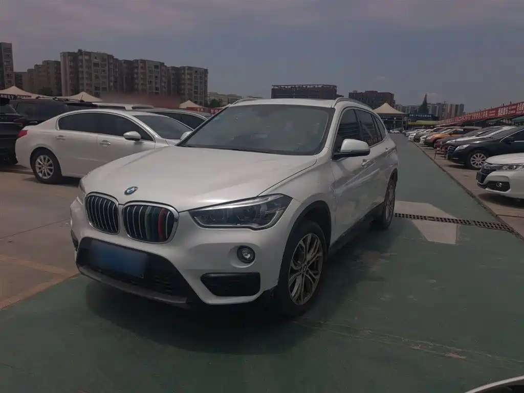 BMW X1 — фото 24
