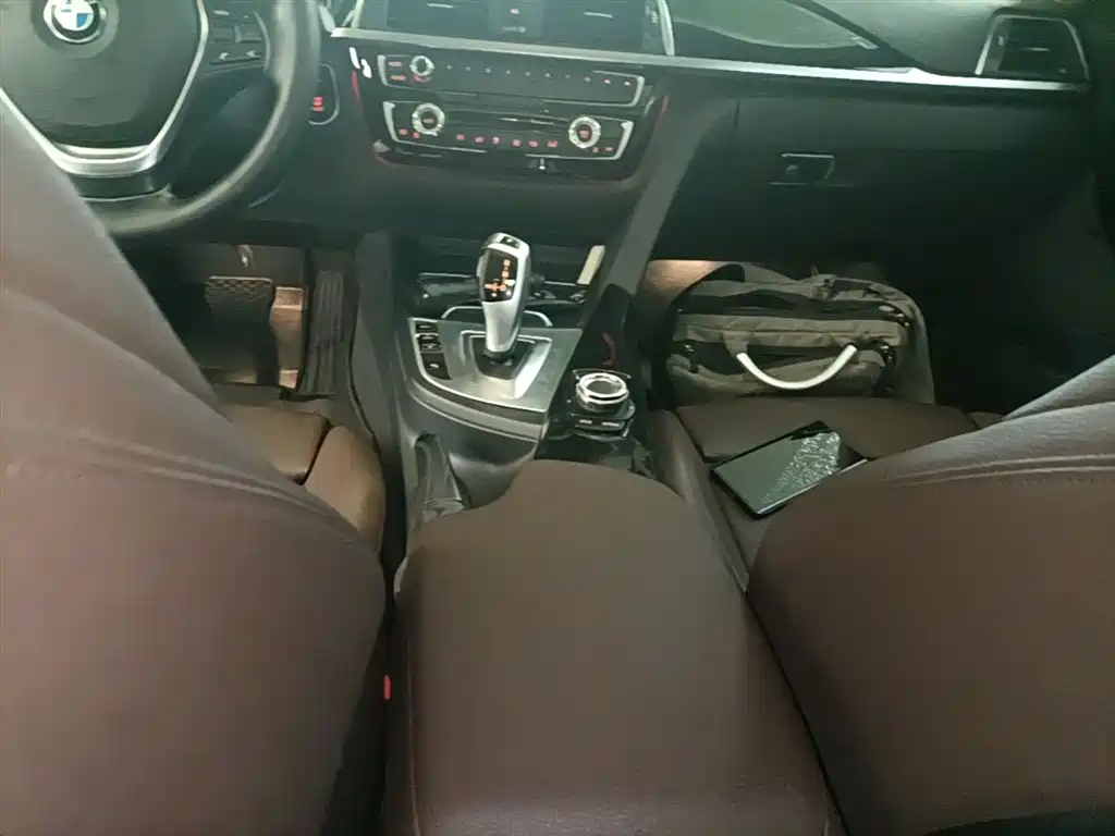 BMW 3 Series — фото 14