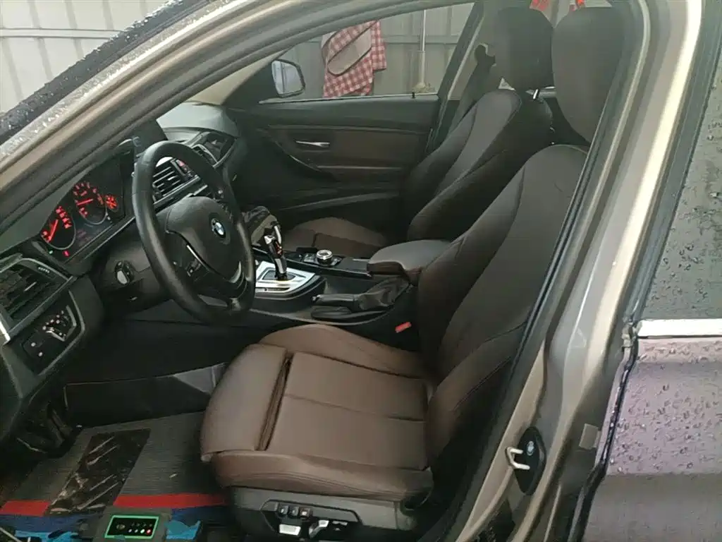 BMW 3 Series — фото 15