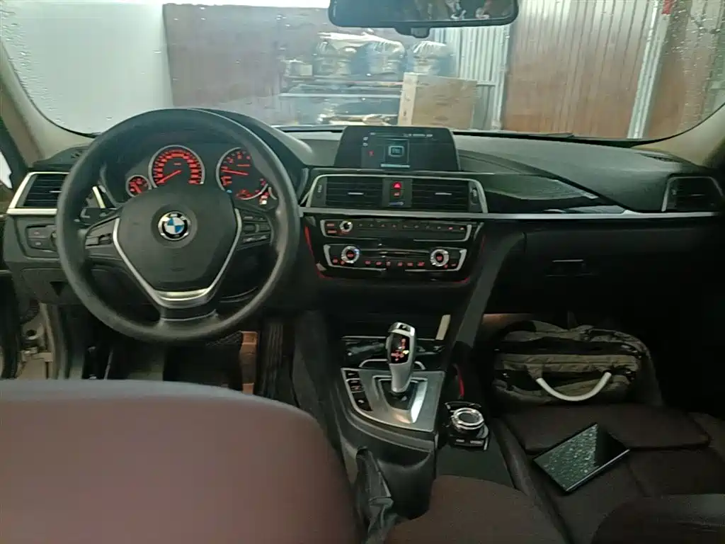 BMW 3 Series — фото 10