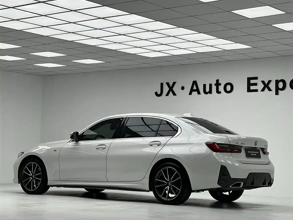 BMW 3 Series — фото 13