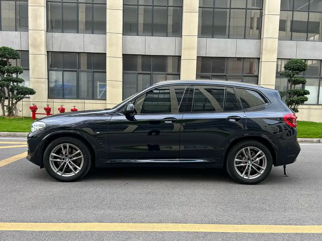 BMW X3 — фото 4
