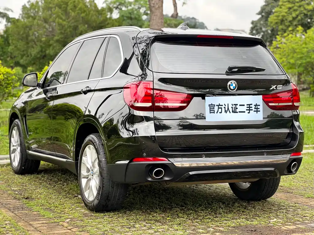 BMW X5 (Import) — фото 5