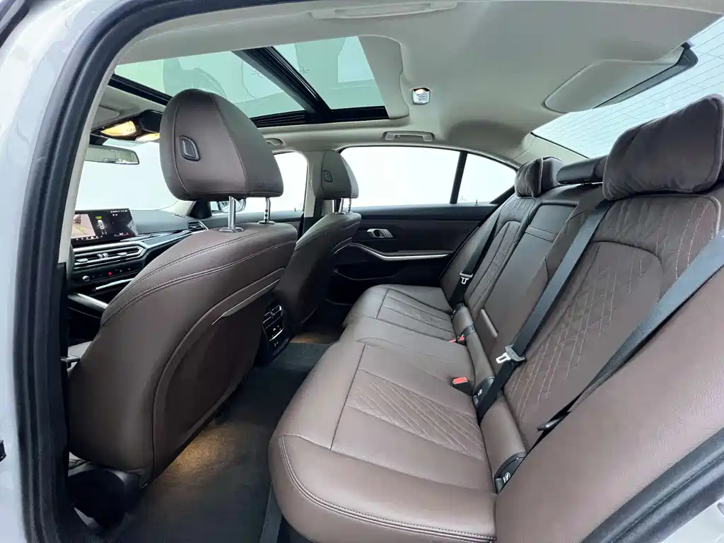 BMW 3 Series — фото 11