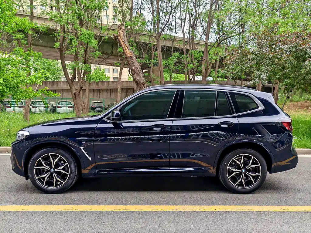 BMW X3 — фото 3