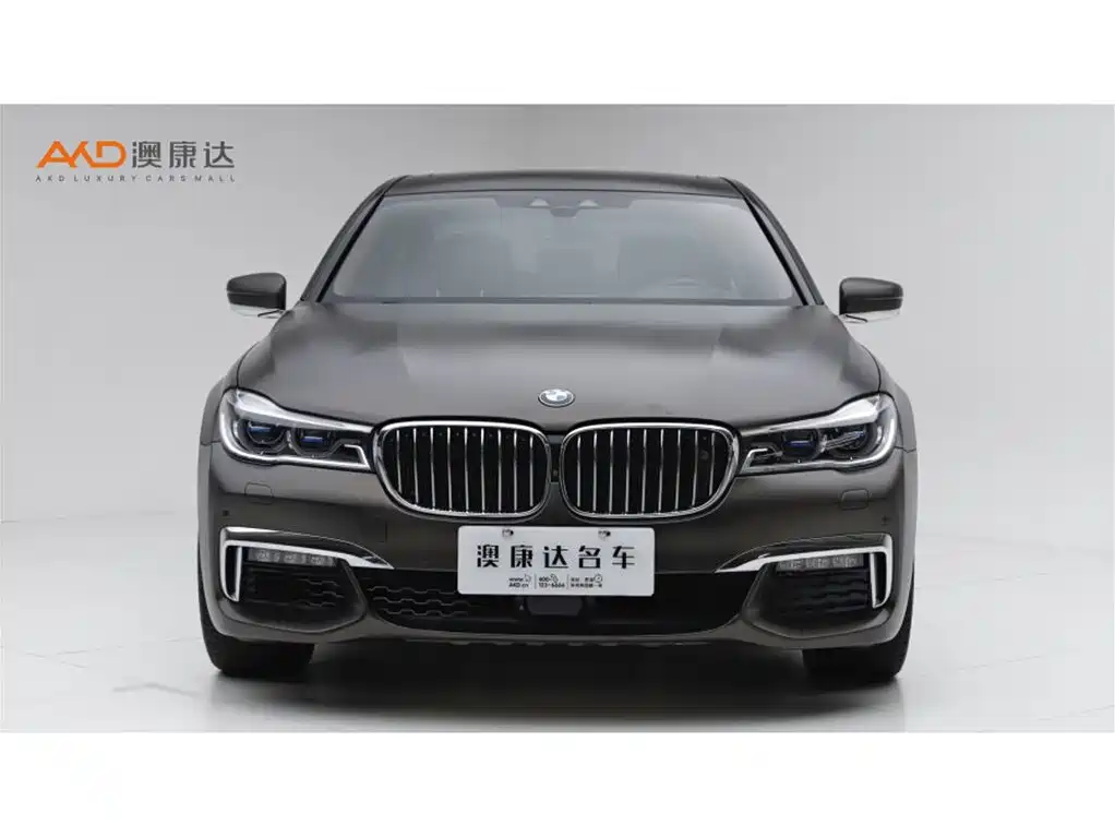BMW 7 Series — фото 2