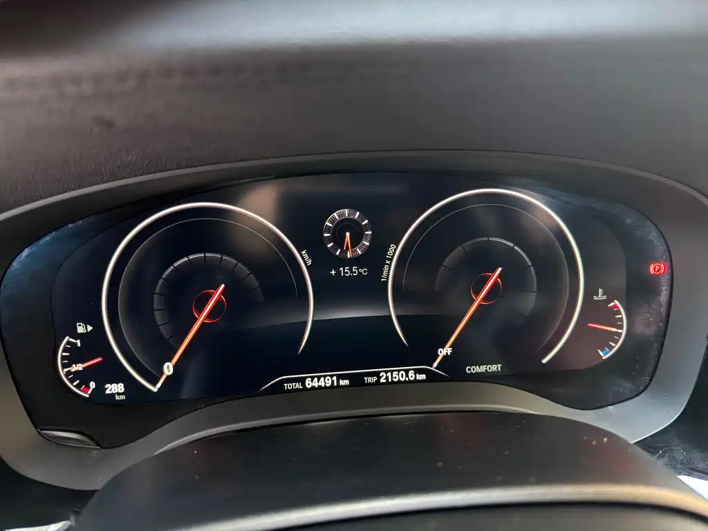 BMW 5 Series — фото 20