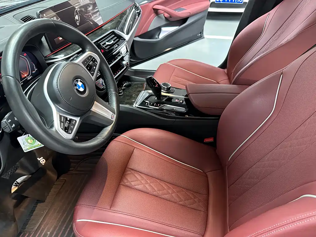 BMW 5 Series — фото 4