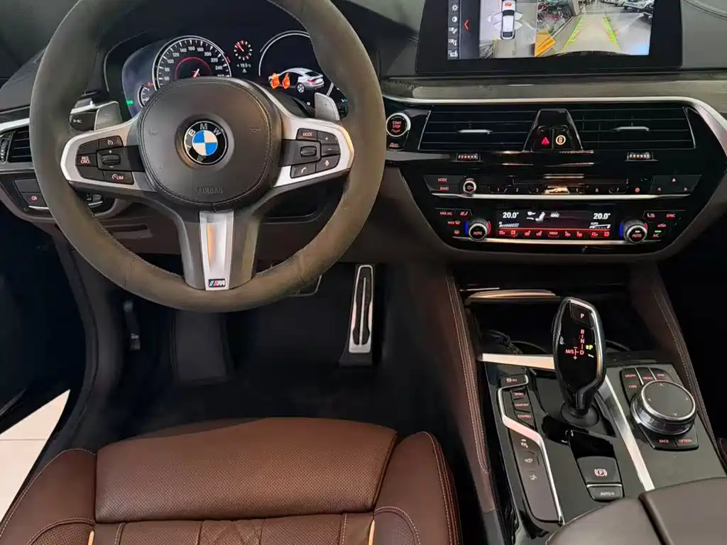 BMW 6 Series GT — фото 11