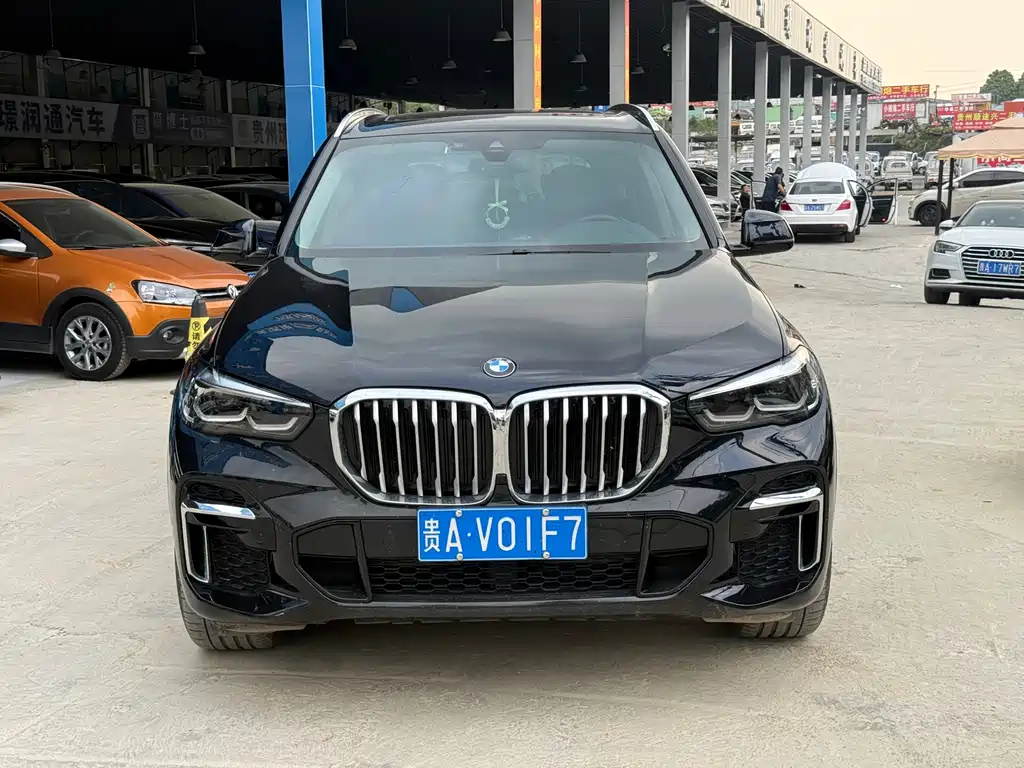 BMW X5 — фото 2