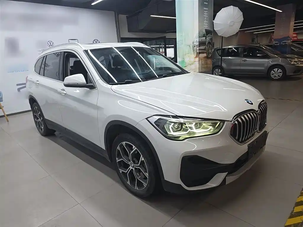 BMW X1 — фото 4