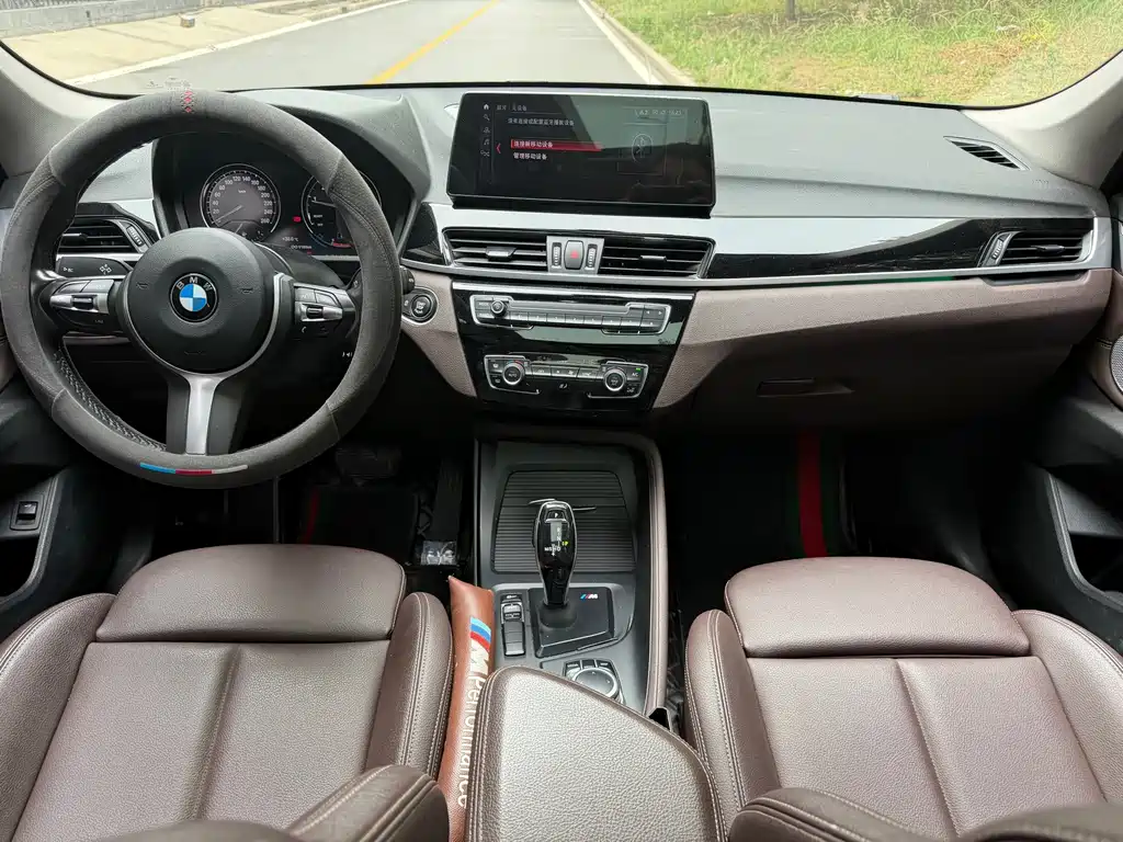 BMW X1 — фото 13