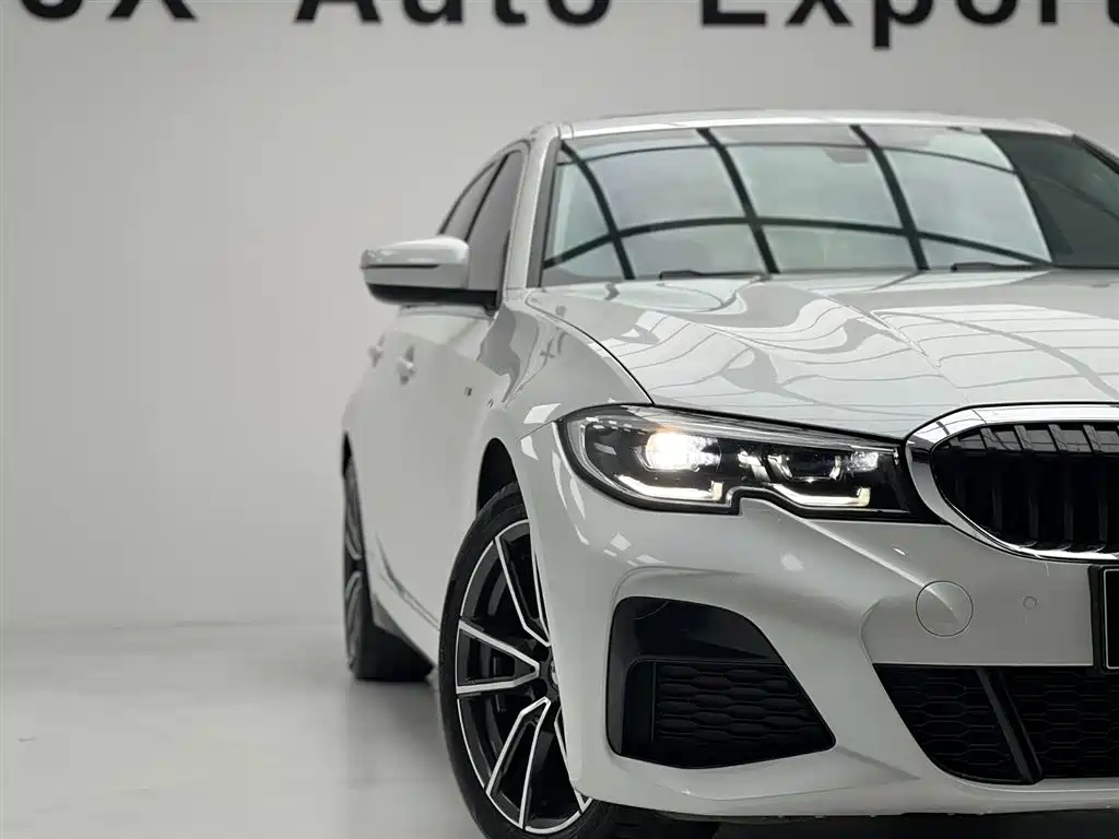 BMW 3 Series — фото 4