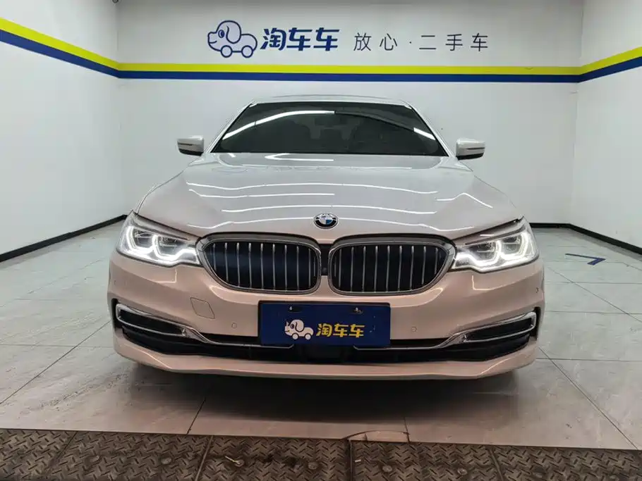 BMW 5 Series — фото 2
