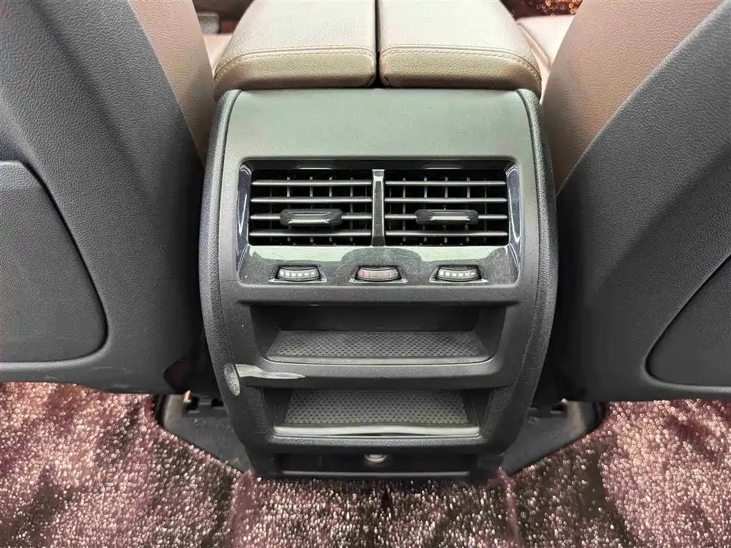 BMW X5 (Import) — фото 11