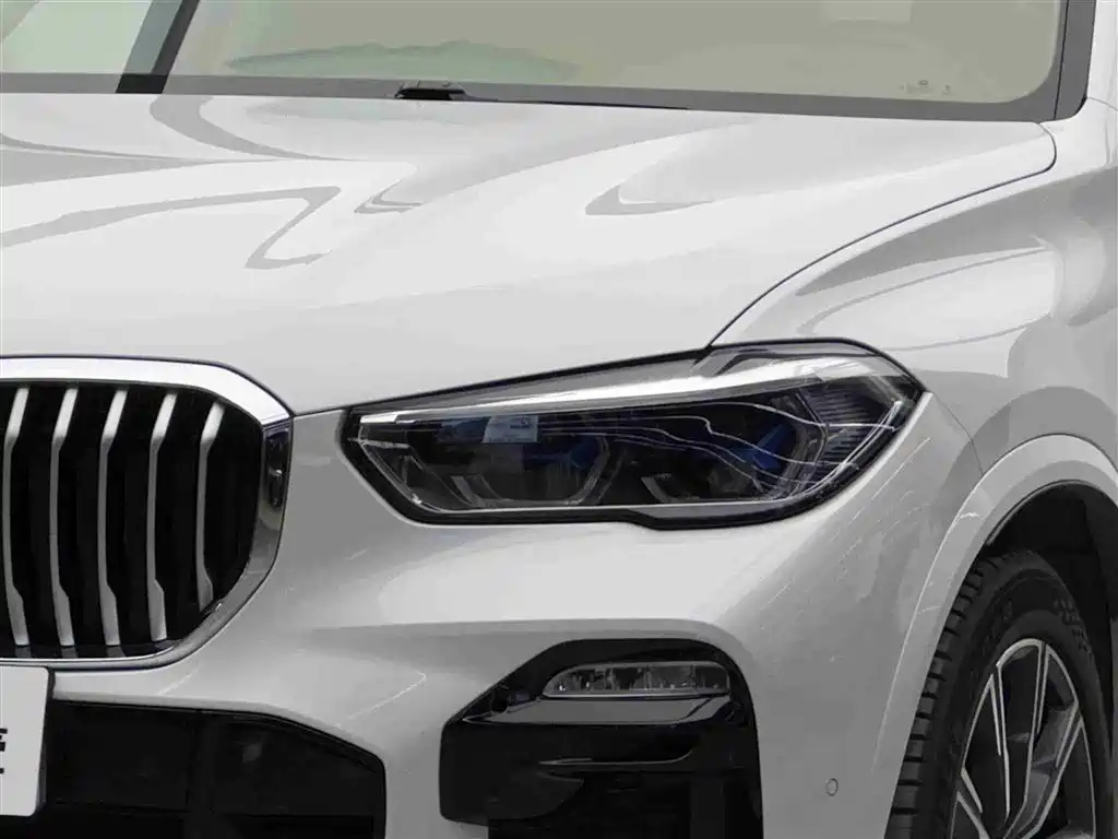 BMW X5 (Import) — фото 3