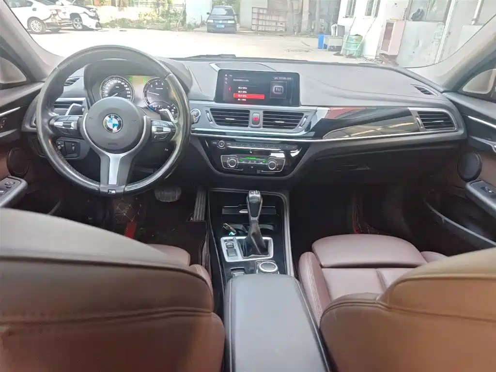 BMW 1 Series — фото 10