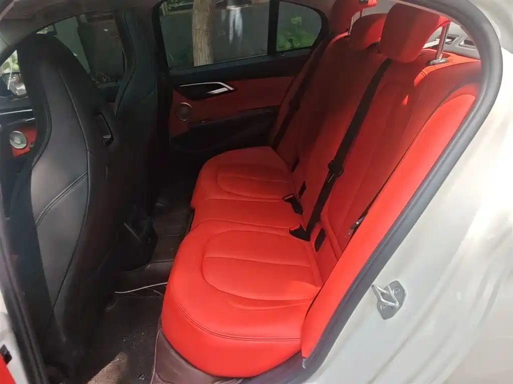BMW 1 Series — фото 17
