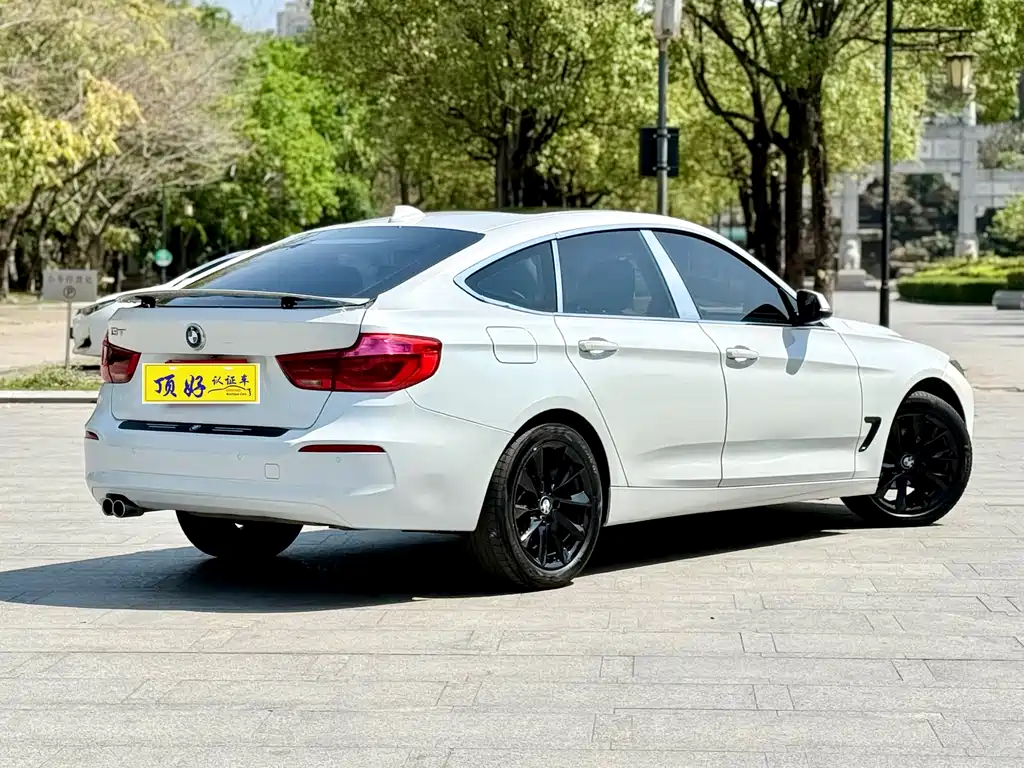 BMW 3 Series GT — фото 5