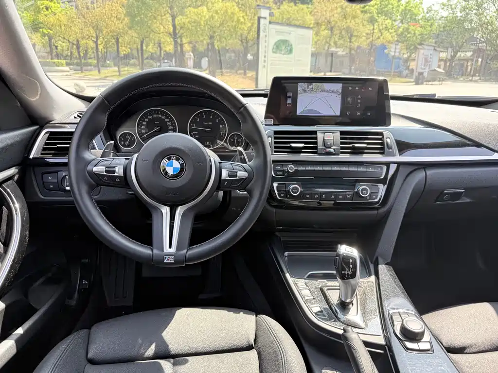 BMW 3 Series GT — фото 10