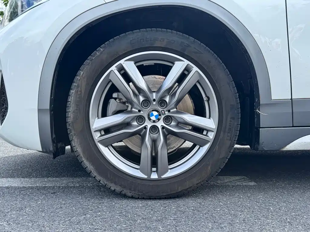 BMW X2 — фото 18