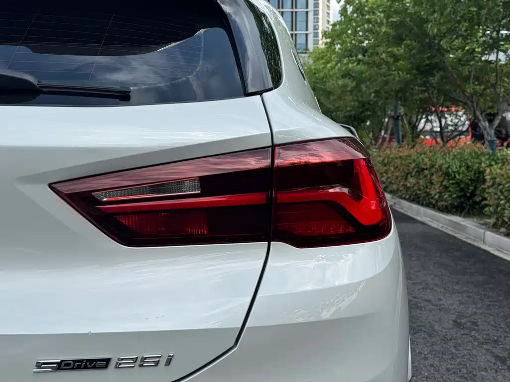 BMW X2 — фото 20