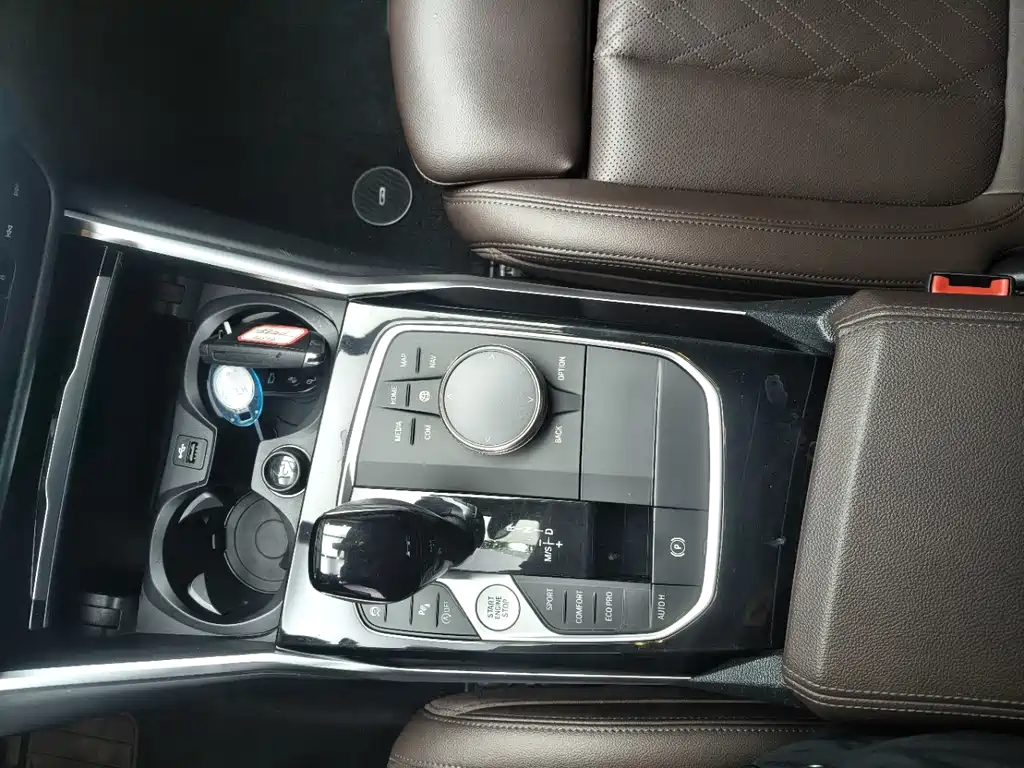 BMW 3 Series — фото 10