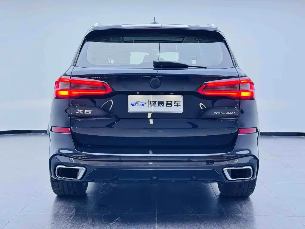 BMW X5 (Import) — фото 6