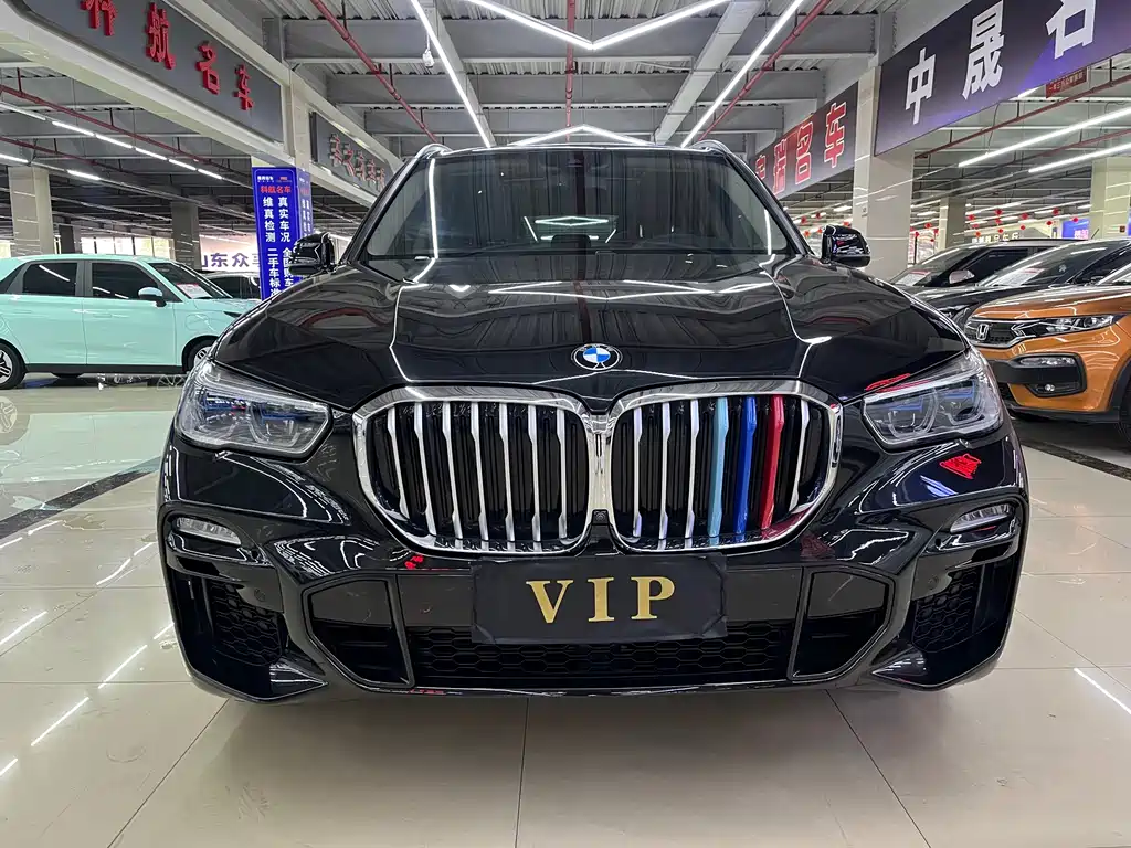 BMW X5 (Import) — фото 2