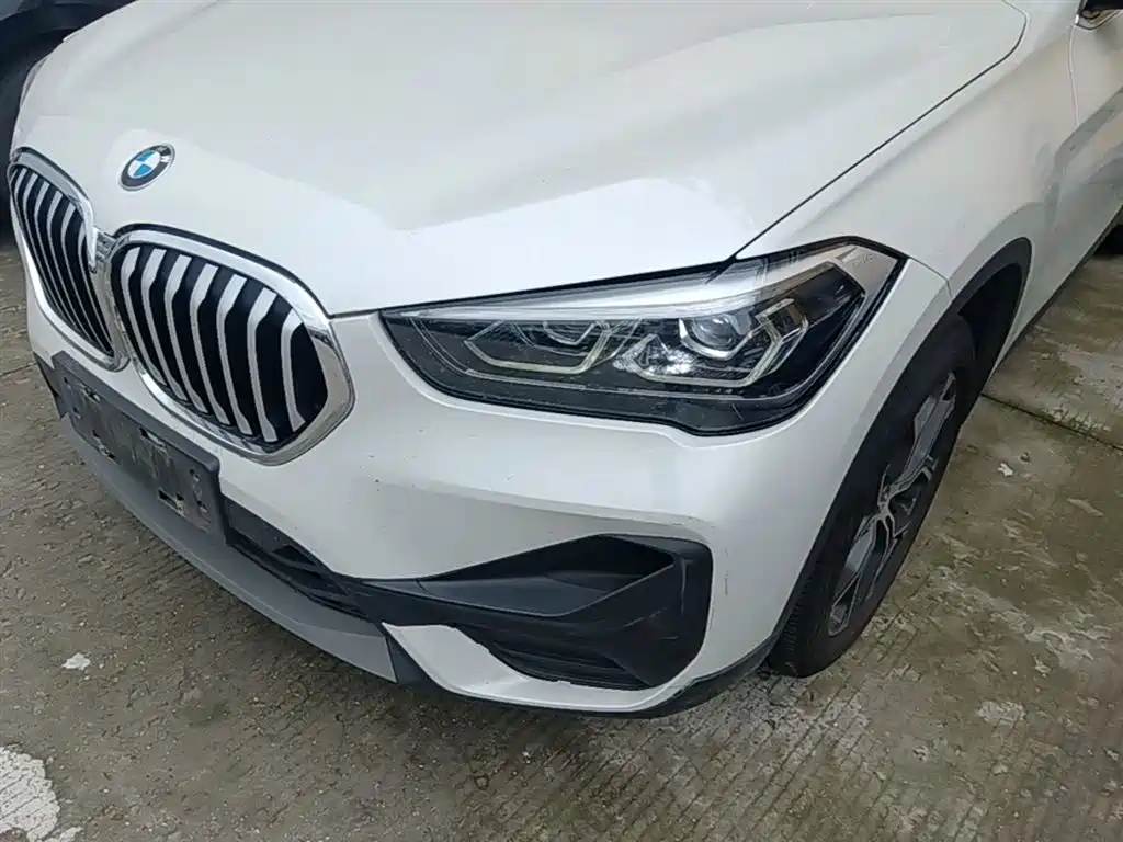 BMW X1 — фото 24