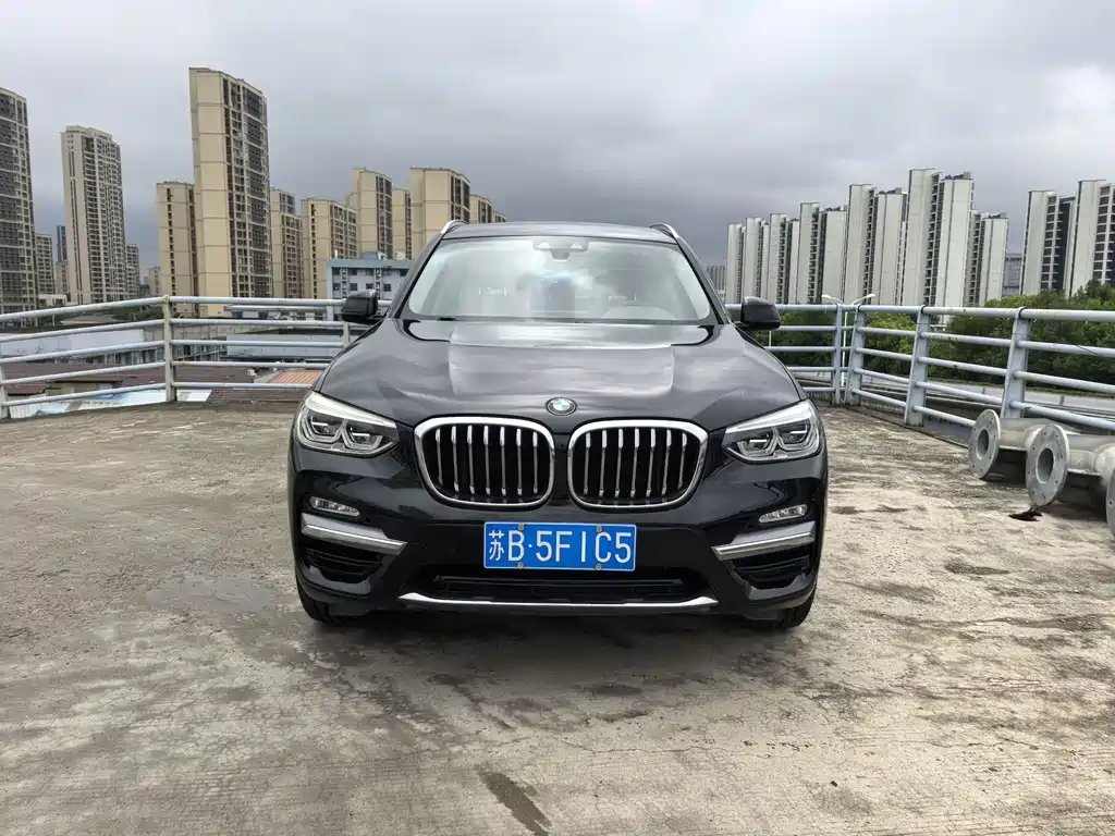 BMW X3 — фото 2