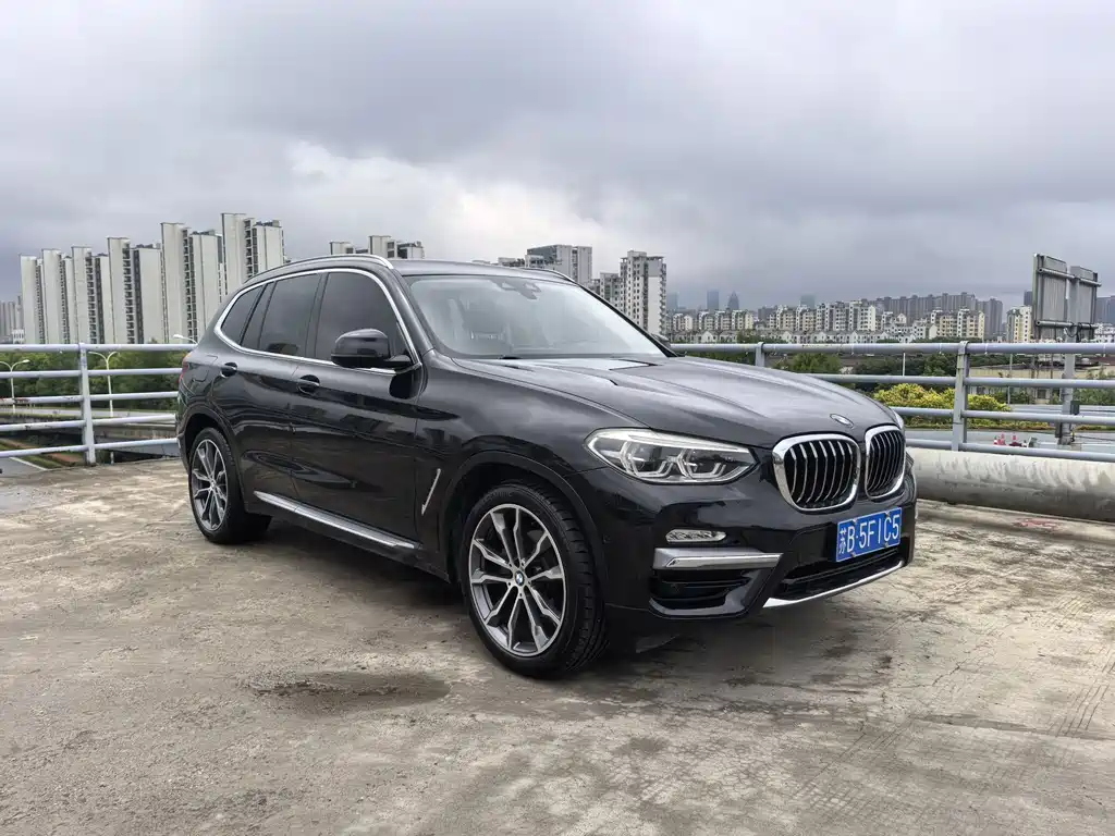 BMW X3 — фото 3