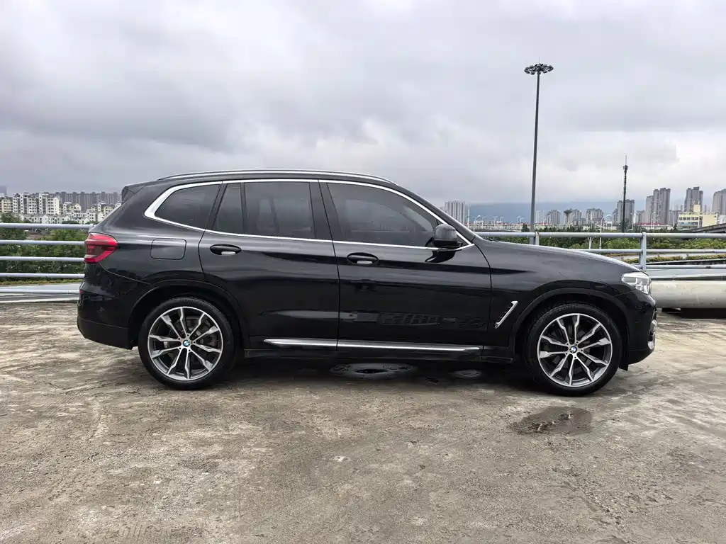 BMW X3 — фото 4