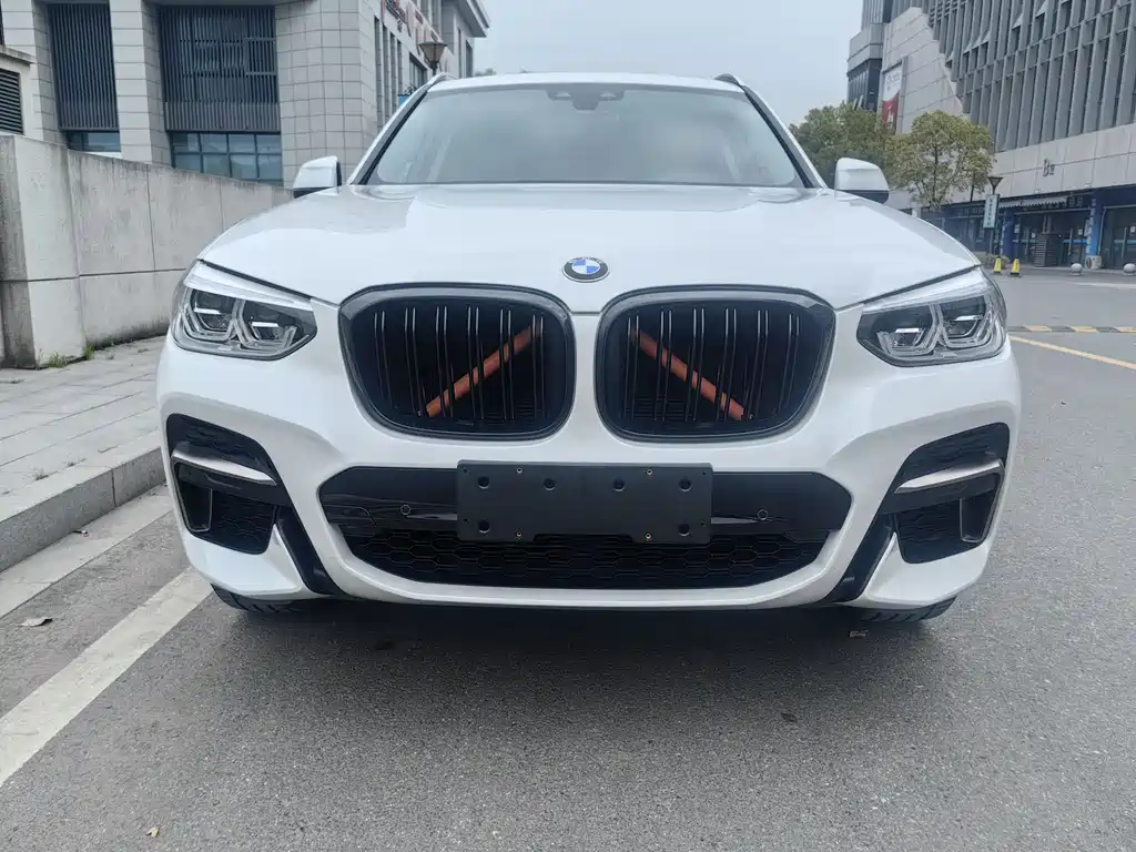 BMW X3 — фото 3