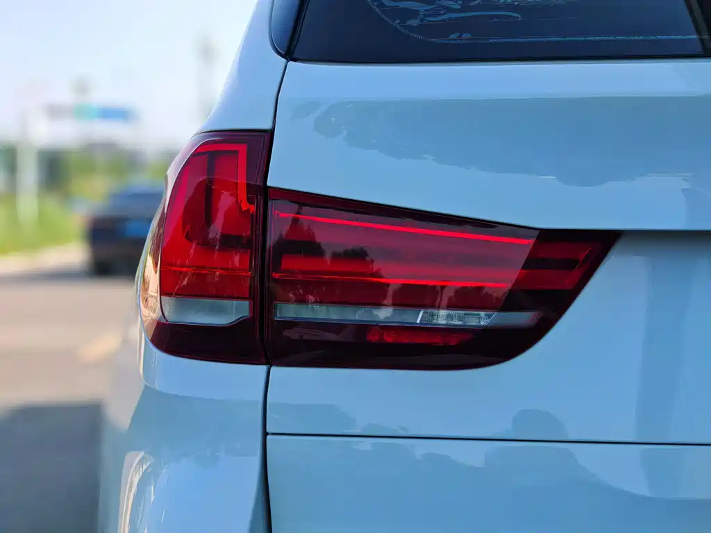 BMW X5 (Import) — фото 13