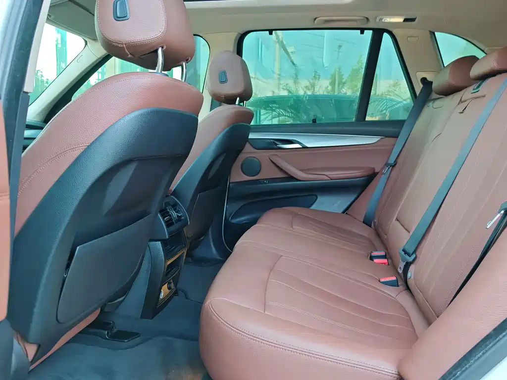 BMW X5 (Import) — фото 17
