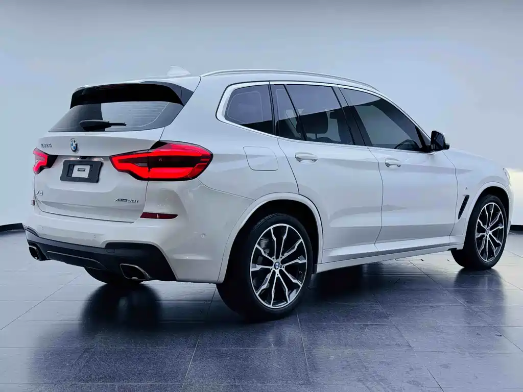 BMW X3 — фото 4