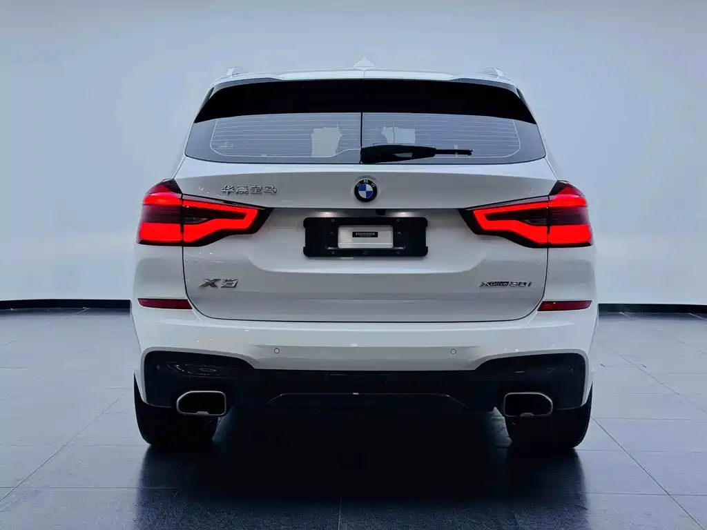BMW X3 — фото 5