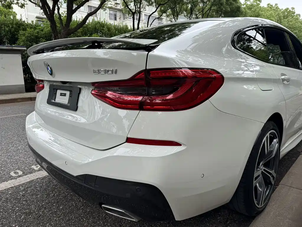 BMW 6 Series GT — фото 20