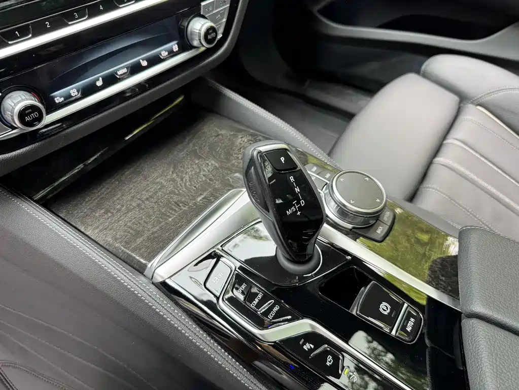 BMW 6 Series GT — фото 7