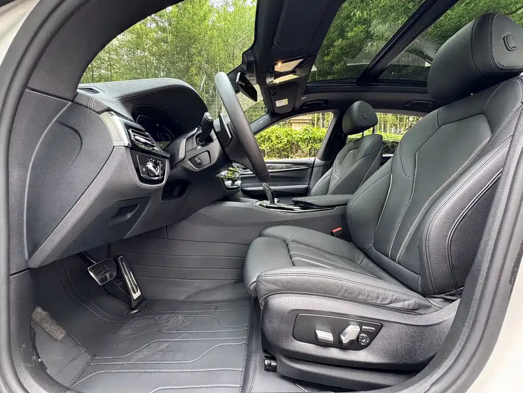 BMW 6 Series GT — фото 9