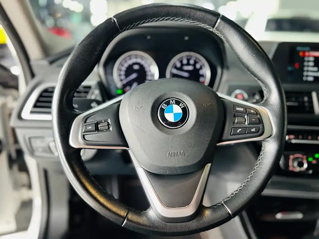 BMW 1 Series — фото 9
